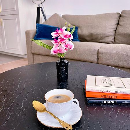 Grand Appartement كليشي المظهر الخارجي الصورة