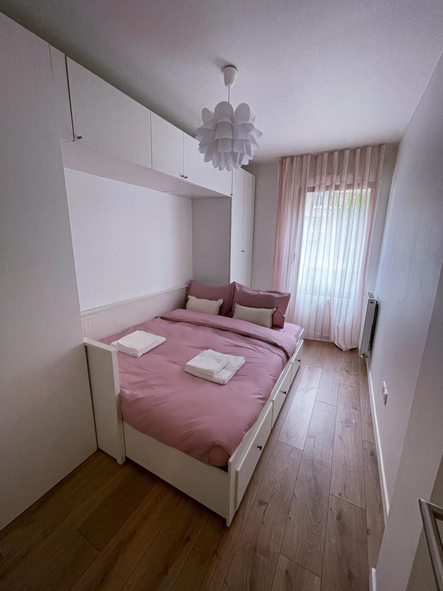 Grand Appartement كليشي المظهر الخارجي الصورة