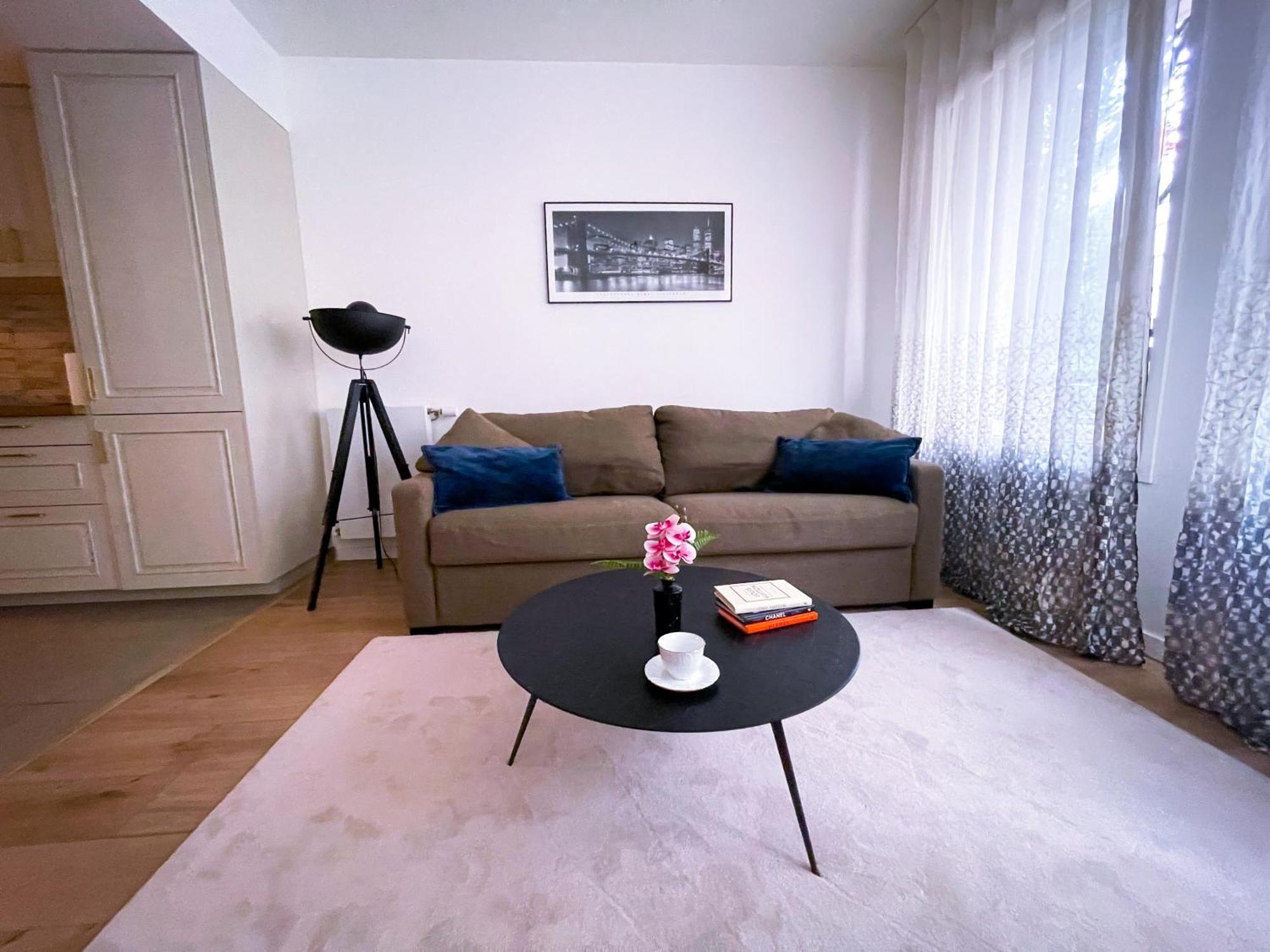 Grand Appartement كليشي المظهر الخارجي الصورة